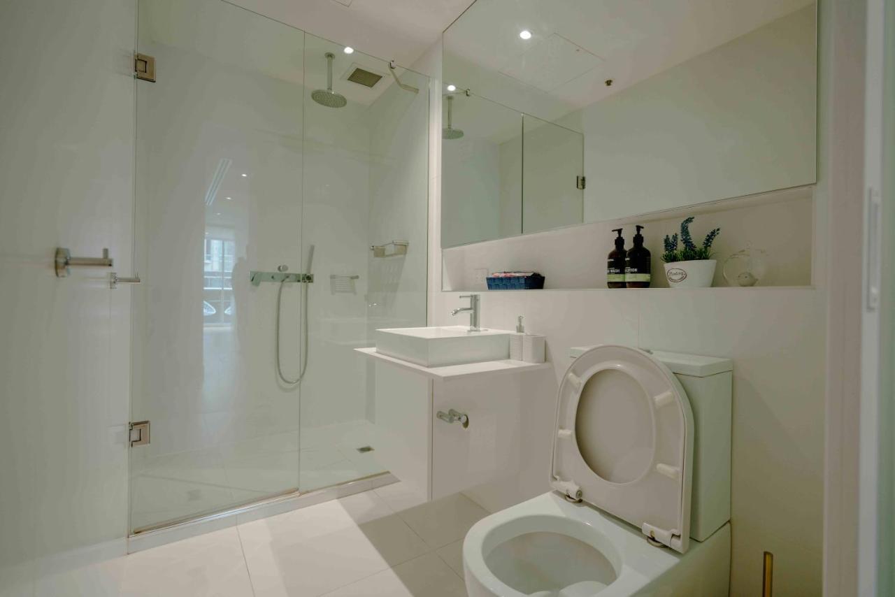 Absolute Collins Apartments Melbourne Bagian luar foto